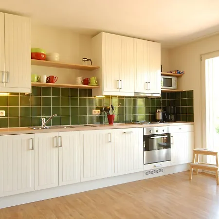 Vakantiehuis Cozy Holiday In Alt With Private Terrace *