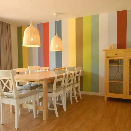 Vakantiehuis Cozy Holiday In Alt With Private Terrace Farpen